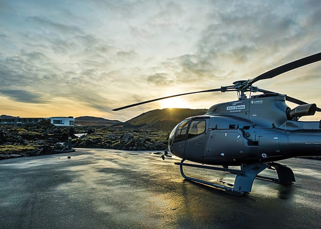 Helicopter Iceland BlueLagoon