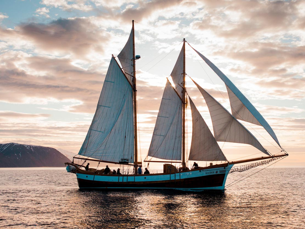 Hildur Northsailing schooner